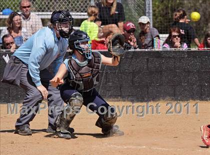 Thumbnail 3 in McMinn Central vs. Weaver photogallery.