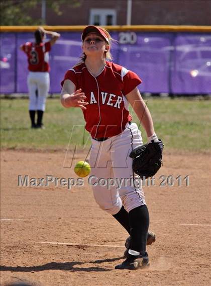 Thumbnail 2 in McMinn Central vs. Weaver photogallery.