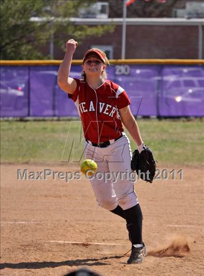 Thumbnail 1 in McMinn Central vs. Weaver photogallery.