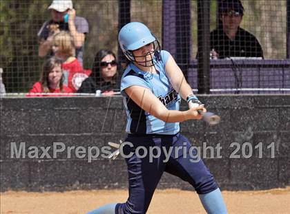 Thumbnail 2 in McMinn Central vs. Weaver photogallery.