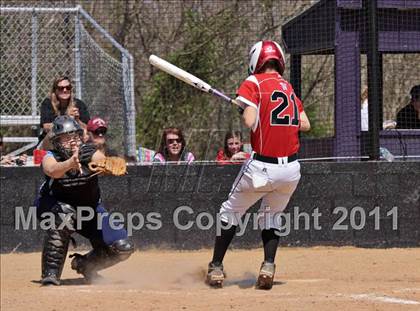 Thumbnail 3 in McMinn Central vs. Weaver photogallery.