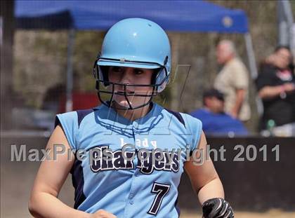 Thumbnail 3 in McMinn Central vs. Weaver photogallery.
