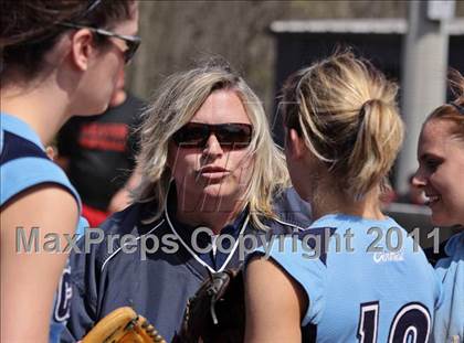 Thumbnail 3 in McMinn Central vs. Weaver photogallery.