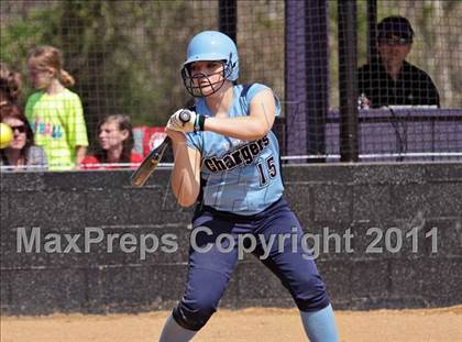 Thumbnail 3 in McMinn Central vs. Weaver photogallery.
