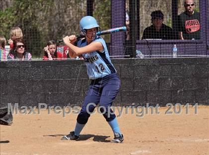 Thumbnail 1 in McMinn Central vs. Weaver photogallery.