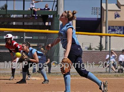 Thumbnail 1 in McMinn Central vs. Weaver photogallery.