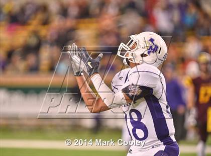 Thumbnail 3 in Mart vs. Bells (UIL 2A Area Playoff) photogallery.
