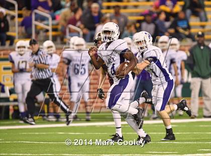 Thumbnail 2 in Mart vs. Bells (UIL 2A Area Playoff) photogallery.
