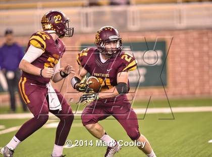 Thumbnail 2 in Mart vs. Bells (UIL 2A Area Playoff) photogallery.