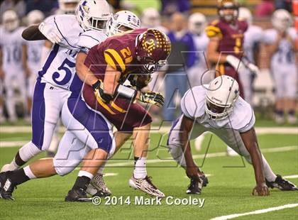 Thumbnail 3 in Mart vs. Bells (UIL 2A Area Playoff) photogallery.