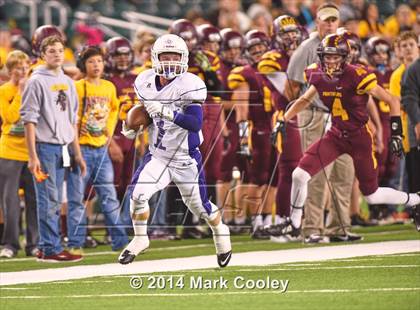 Thumbnail 1 in Mart vs. Bells (UIL 2A Area Playoff) photogallery.