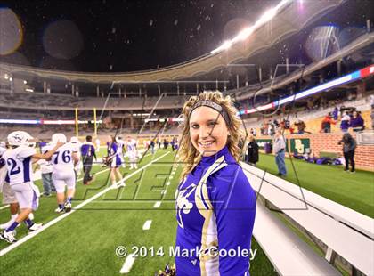 Thumbnail 3 in Mart vs. Bells (UIL 2A Area Playoff) photogallery.