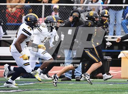 Thumbnail 3 in University Prep @ McQuaid Jesuit (NYPHSAA Section V AA Final)  photogallery.