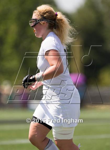 Thumbnail 2 in Westfield vs Stafford (Bulldog Invitational) photogallery.