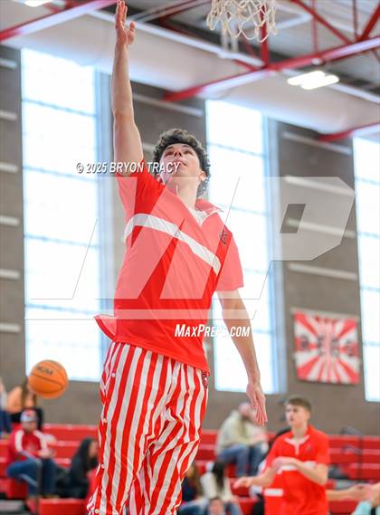 Thumbnail 2 in Yuma @ Eaton photogallery.