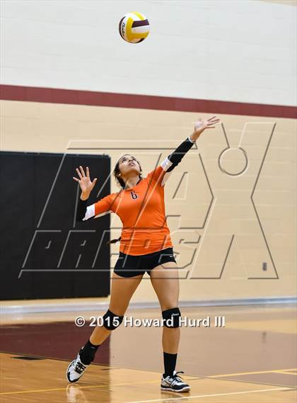 Thumbnail 1 in Haltom vs Nimitz (EMS-ISD Tournament) photogallery.