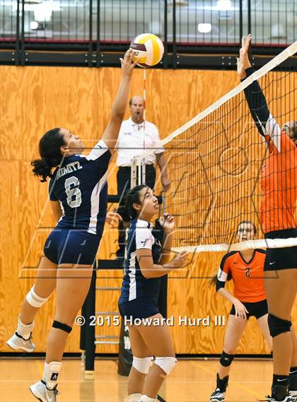 Thumbnail 3 in Haltom vs Nimitz (EMS-ISD Tournament) photogallery.