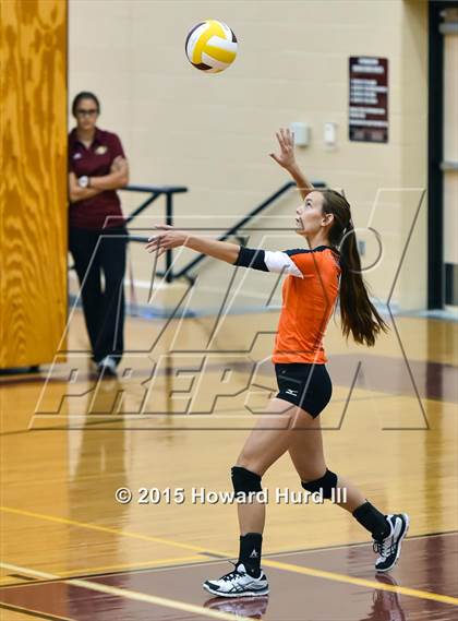 Thumbnail 3 in Haltom vs Nimitz (EMS-ISD Tournament) photogallery.