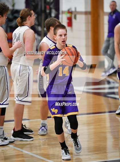 Thumbnail 1 in Mt. Pulaski @ Delavan photogallery.