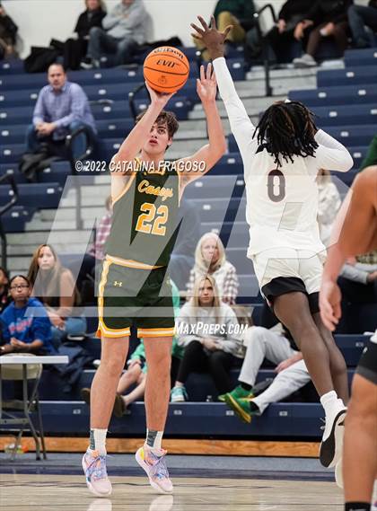 Thumbnail 3 in Red Bank Catholic vs. Jackson Memorial (WOBM Christmas Classic) photogallery.