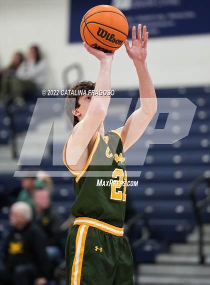 Thumbnail 1 in Red Bank Catholic vs. Jackson Memorial (WOBM Christmas Classic) photogallery.