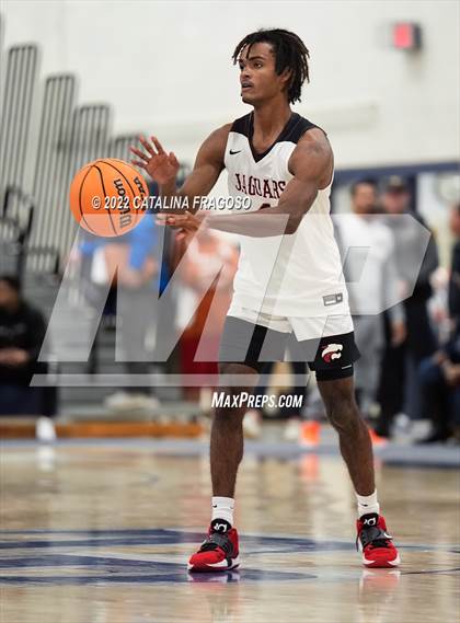 Thumbnail 1 in Red Bank Catholic vs. Jackson Memorial (WOBM Christmas Classic) photogallery.
