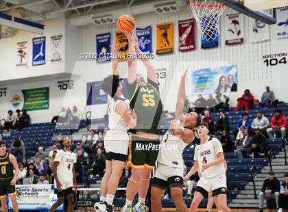 Thumbnail 1 in Red Bank Catholic vs. Jackson Memorial (WOBM Christmas Classic) photogallery.
