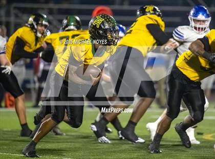 Thumbnail 1 in Taft vs. Clinton-Massie (OHSAA Division 4 Regional) photogallery.