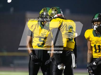 Thumbnail 3 in Taft vs. Clinton-Massie (OHSAA Division 4 Regional) photogallery.