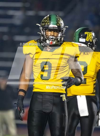 Thumbnail 2 in Taft vs. Clinton-Massie (OHSAA Division 4 Regional) photogallery.