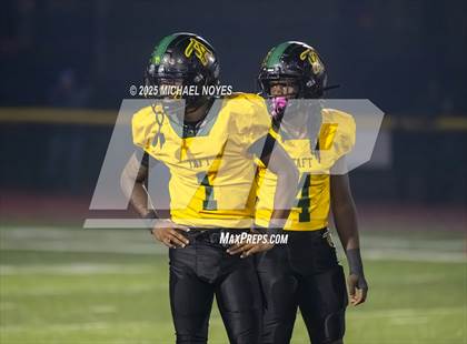 Thumbnail 3 in Taft vs. Clinton-Massie (OHSAA Division 4 Regional) photogallery.