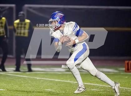 Thumbnail 3 in Taft vs. Clinton-Massie (OHSAA Division 4 Regional) photogallery.