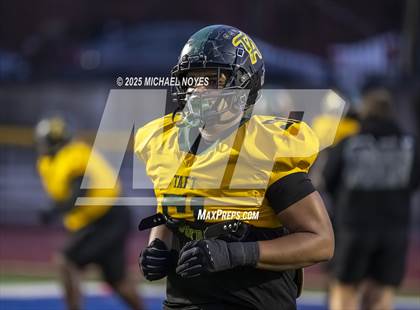 Thumbnail 1 in Taft vs. Clinton-Massie (OHSAA Division 4 Regional) photogallery.