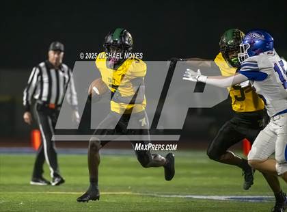 Thumbnail 2 in Taft vs. Clinton-Massie (OHSAA Division 4 Regional) photogallery.