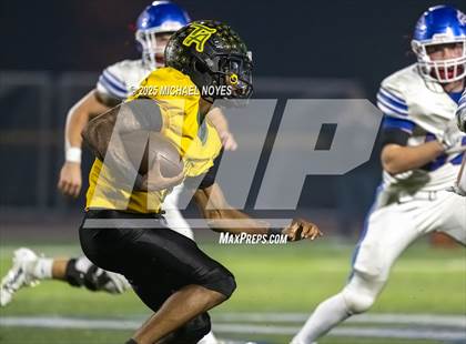 Thumbnail 1 in Taft vs. Clinton-Massie (OHSAA Division 4 Regional) photogallery.