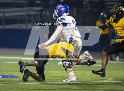 Thumbnail 1 in Taft vs. Clinton-Massie (OHSAA Division 4 Regional) photogallery.