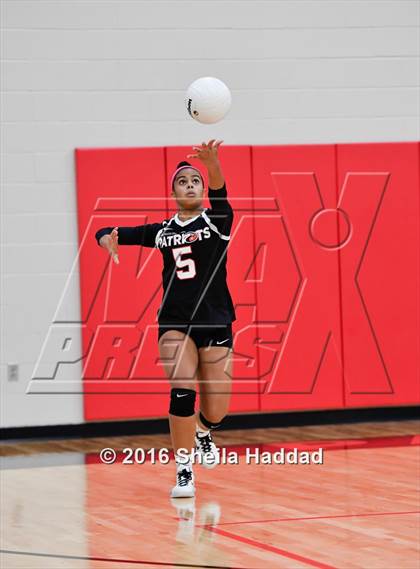 Thumbnail 3 in Canterbury @ Carrollwood Day photogallery.