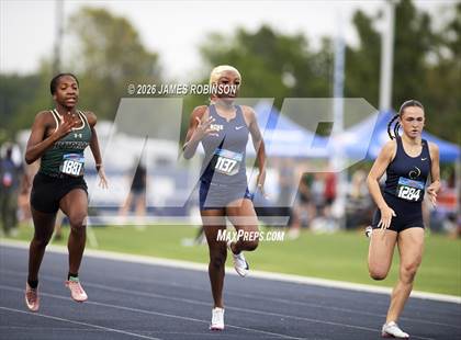 Thumbnail 3 in FHSAA 2A Finals (200 Meters) photogallery.