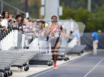 Thumbnail 2 in FHSAA 2A Finals (200 Meters) photogallery.