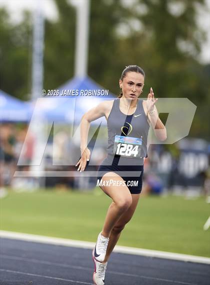 Thumbnail 2 in FHSAA 2A Finals (200 Meters) photogallery.