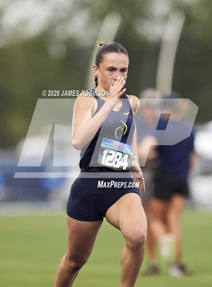 Thumbnail 1 in FHSAA 2A Finals (200 Meters) photogallery.