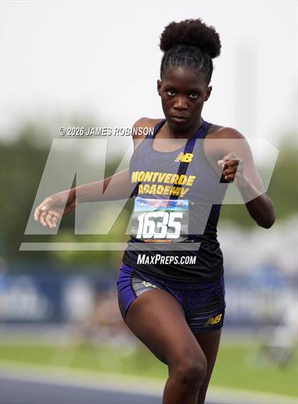 Thumbnail 2 in FHSAA 2A Finals (200 Meters) photogallery.