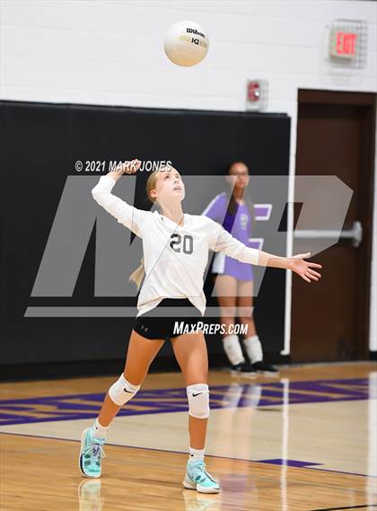 Thumbnail 1 in Northwest Christian vs. Camp Verde (JV) photogallery.