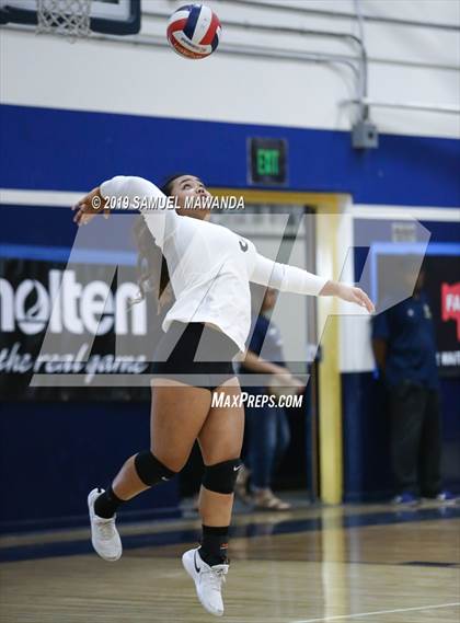 Thumbnail 2 in Chatsworth vs Venice (CIF LACS D1 Final) photogallery.