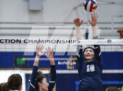Thumbnail 1 in Chatsworth vs Venice (CIF LACS D1 Final) photogallery.