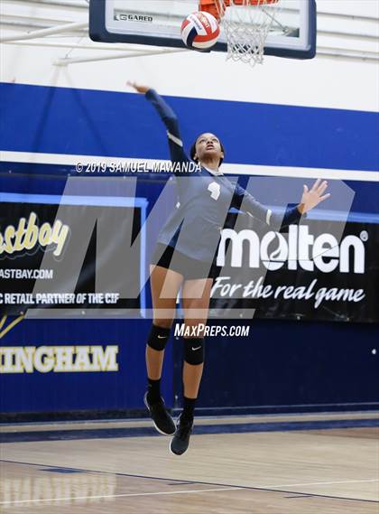 Thumbnail 3 in Chatsworth vs Venice (CIF LACS D1 Final) photogallery.