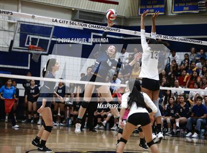 Thumbnail 1 in Chatsworth vs Venice (CIF LACS D1 Final) photogallery.