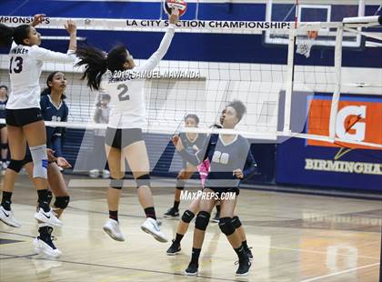 Thumbnail 3 in Chatsworth vs Venice (CIF LACS D1 Final) photogallery.