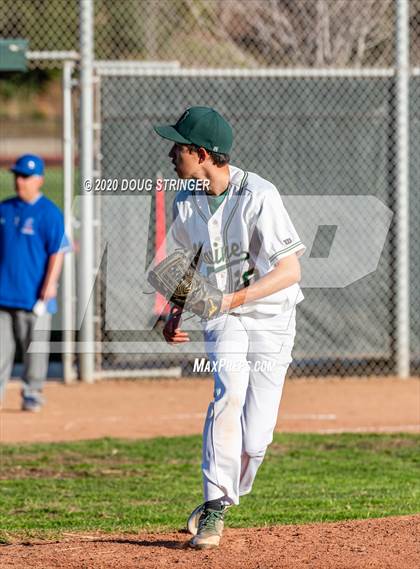 Thumbnail 2 in San Leandro @ Moreau Catholic photogallery.