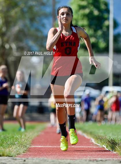 Thumbnail 3 in CIF Shasta-Cascade League Finals photogallery.